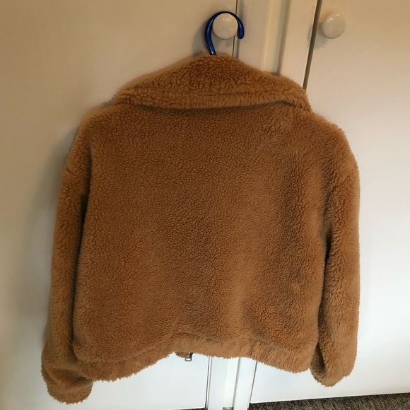 Urban Outfitters Cropped Teddy Jacket - Picture 3 of 5